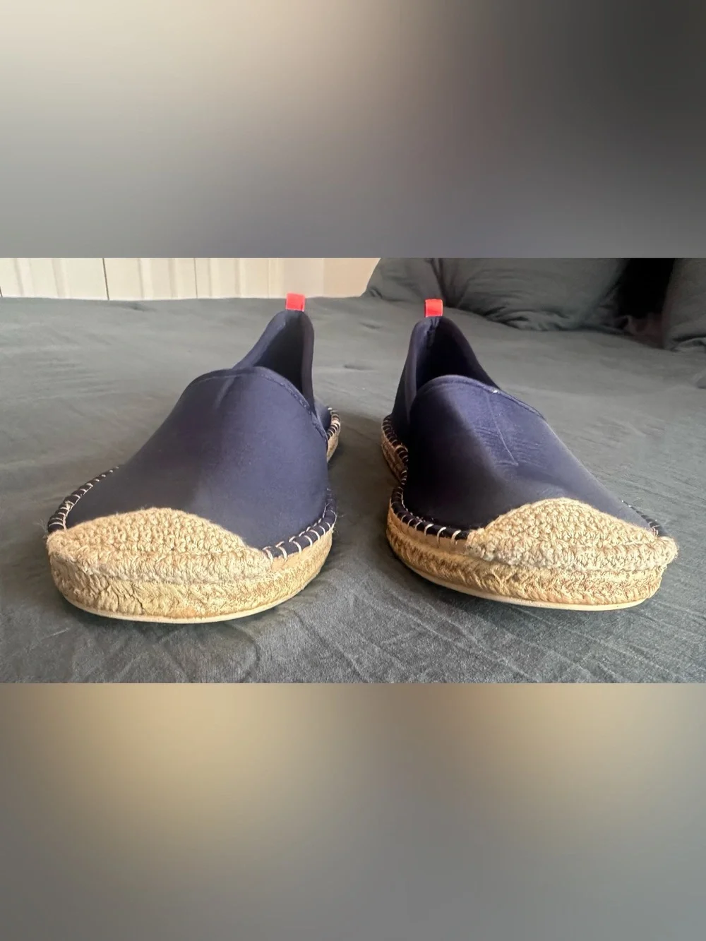 SeaStar Navy Slip-On Shoes with Jute Toe Beachwear / Water Shoes- Women’s Sz 9